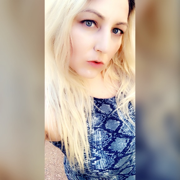 Meet your Posher, Juicy Fit 🍑 - Picture 3 of 8